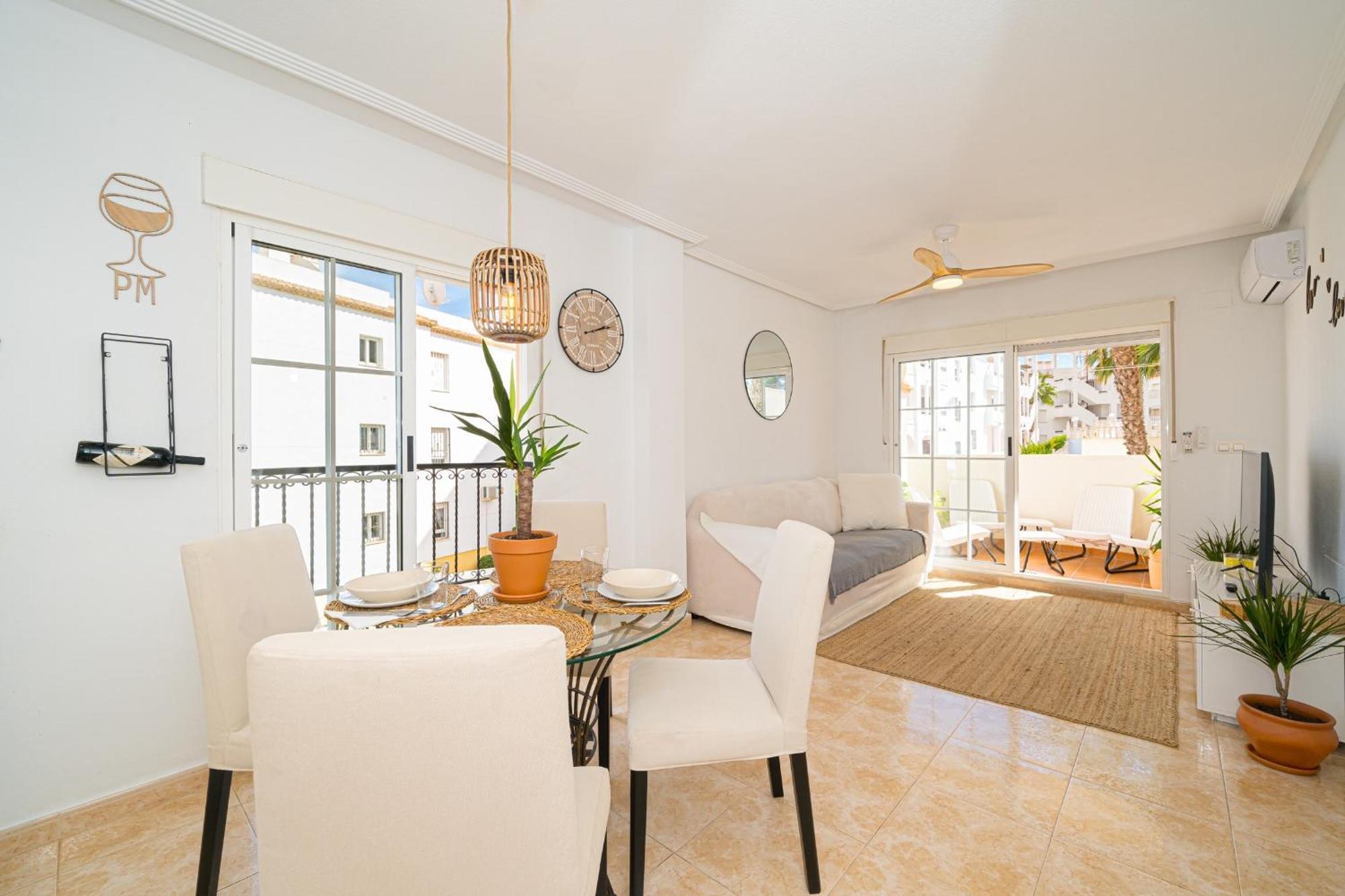 Villamartin Apartment. Excellent Location For Golfers, Cyclists And Hikers Exterior photo